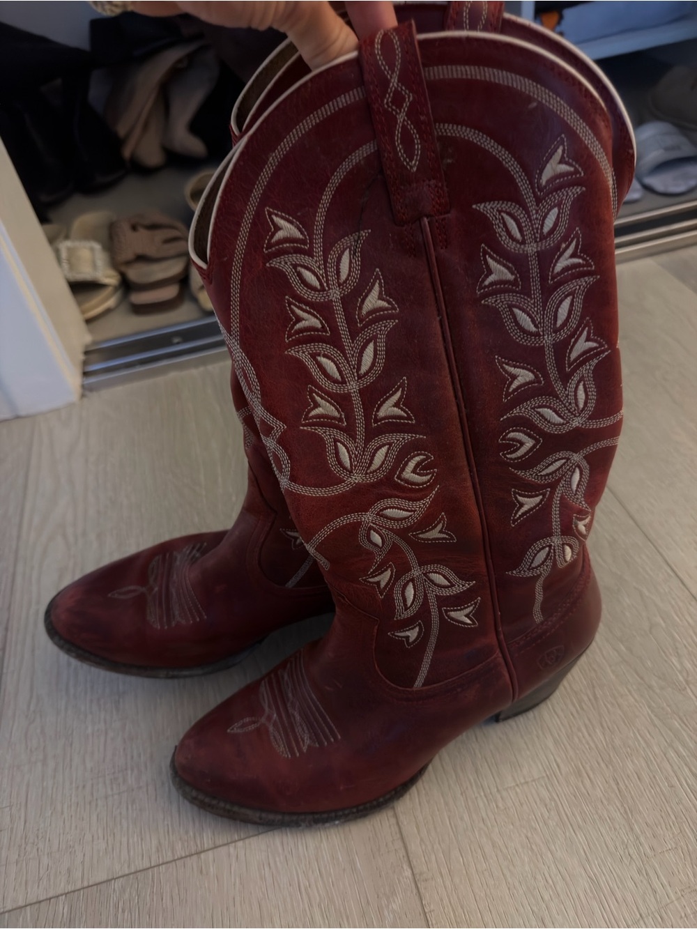 Ariat Burgundy Leather Embroidered Western Heeled Boots